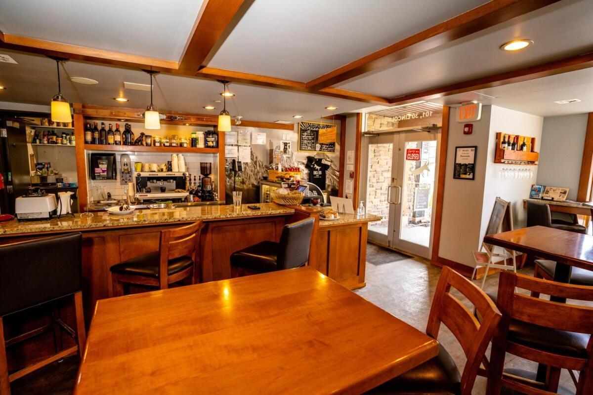 The Raven Suite At Stoneridge Mountain Resort Canmore Exteriér fotografie